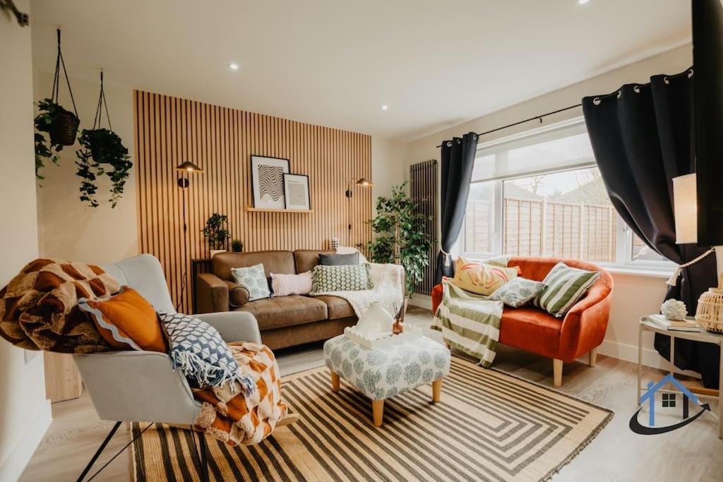 Palmer House Ground Floor With Garden Near Castle And Legoland Windsor Esterno foto